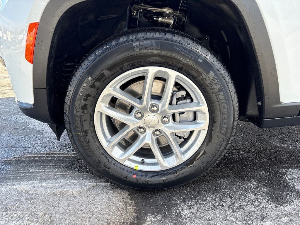 2026 Jeep Grand Cherokee L Laredo