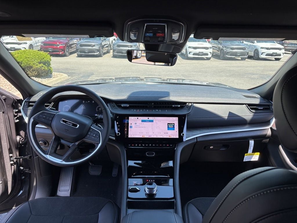 2026 Jeep Grand Cherokee L Laredo