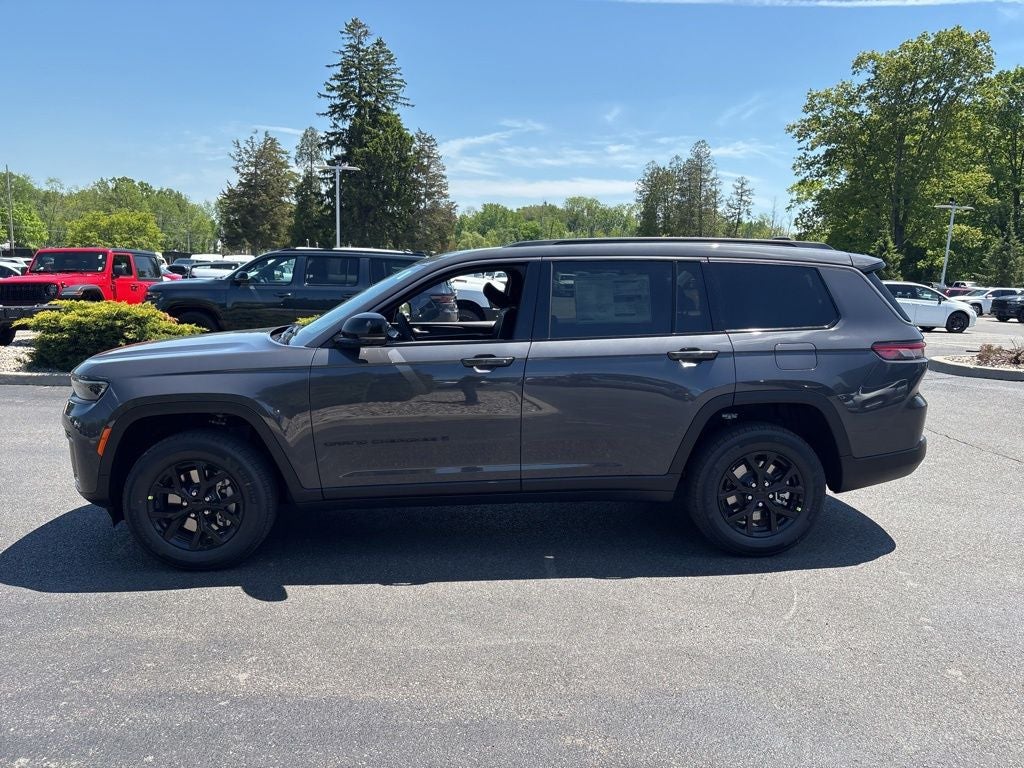 2026 Jeep Grand Cherokee L Laredo
