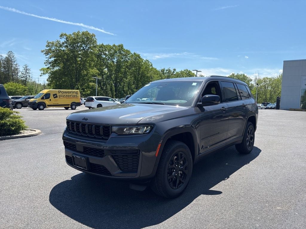 2026 Jeep Grand Cherokee L Laredo