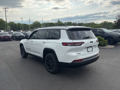 2026 Jeep Grand Cherokee L Laredo