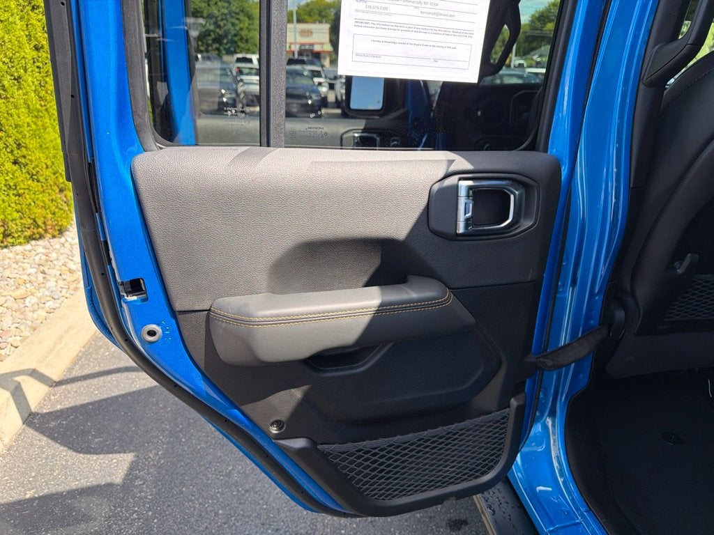 2025 Jeep Wrangler Rubicon 392