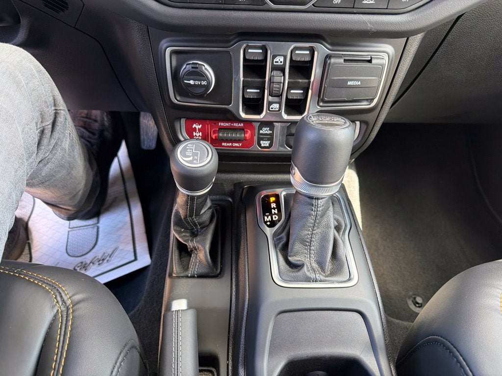 2025 Jeep Wrangler Rubicon 392