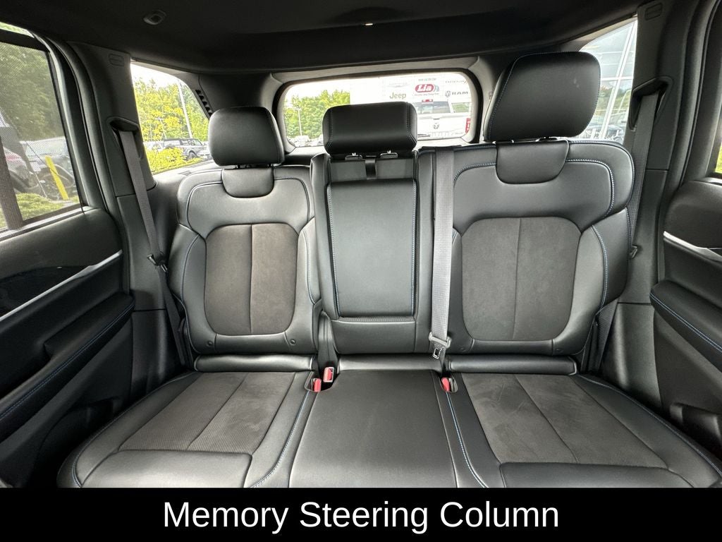 2023 Jeep Grand Cherokee Trailhawk 4xe