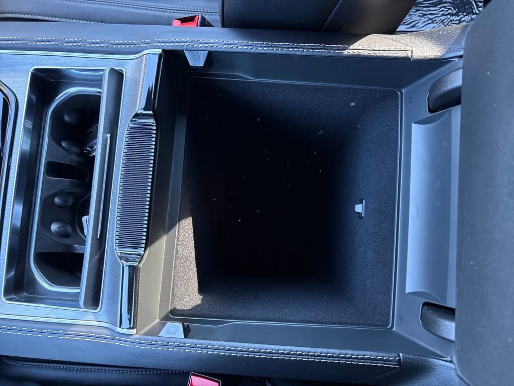 2026 Jeep Grand Wagoneer L Base