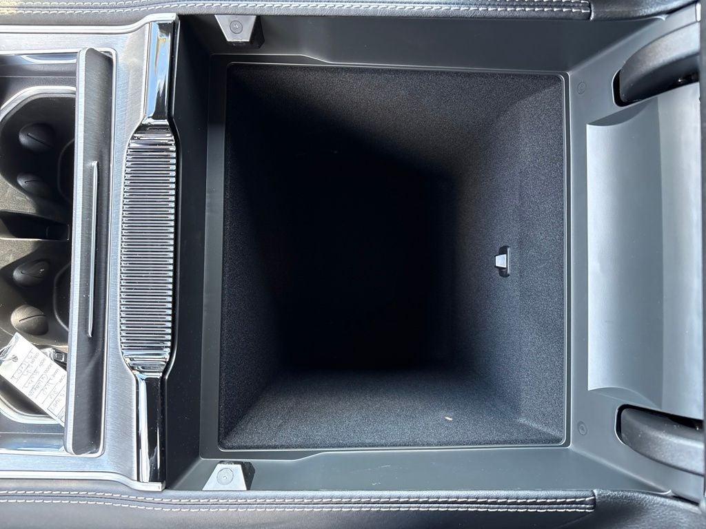 2026 Jeep Grand Wagoneer L Base