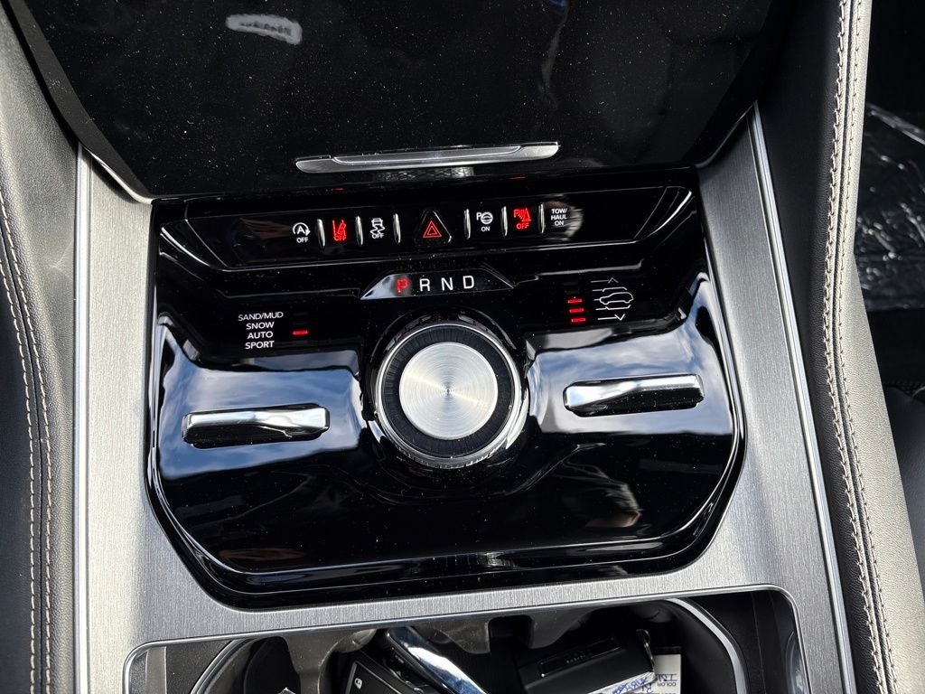 2026 Jeep Grand Wagoneer L Base