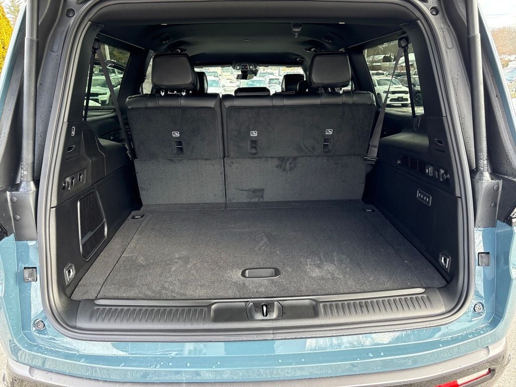 2026 Jeep Grand Wagoneer L Base