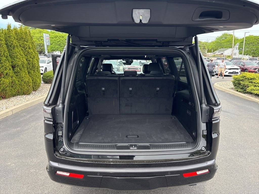 2026 Jeep Grand Wagoneer L Limited Reserve