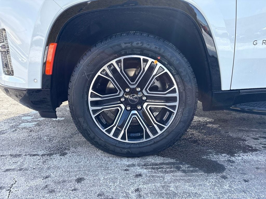 2026 Jeep Grand Wagoneer Base