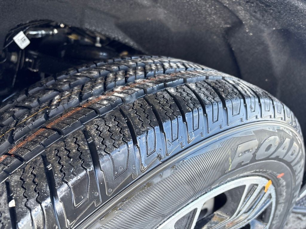 2026 Jeep Grand Wagoneer Base