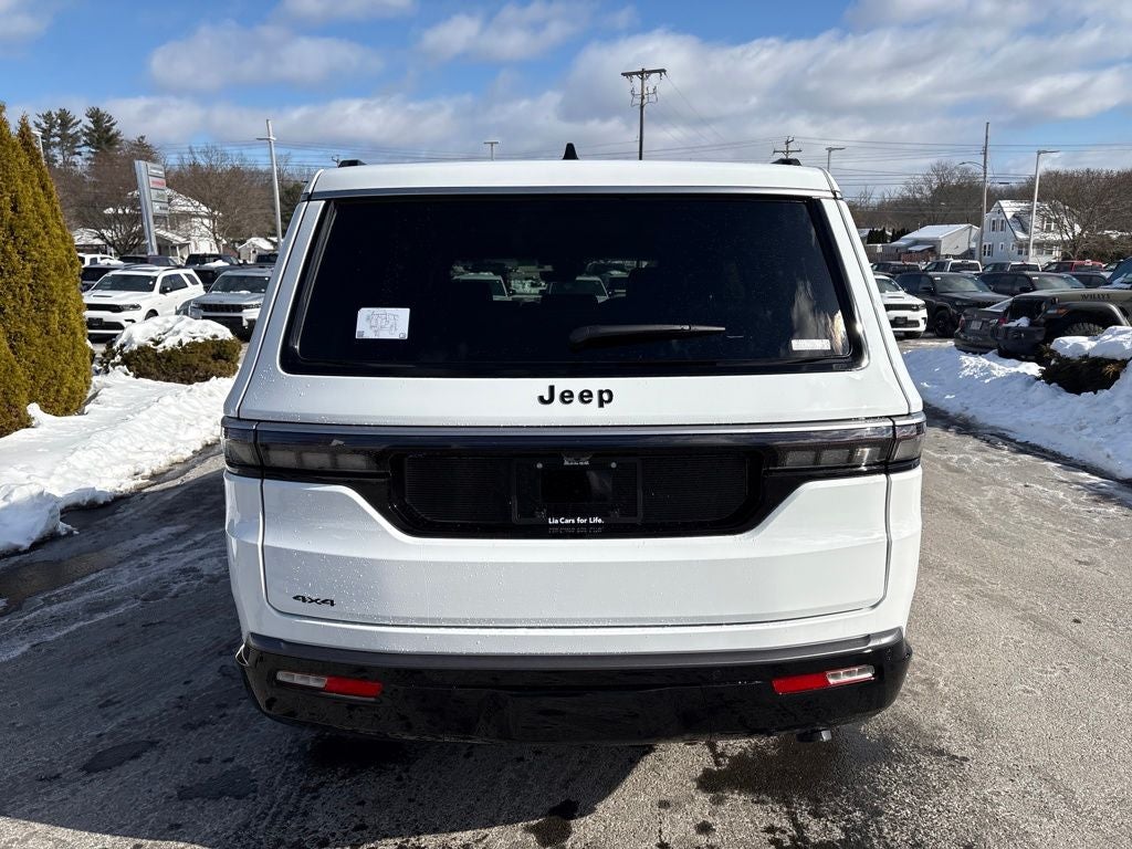 2026 Jeep Grand Wagoneer Base