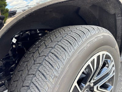 2026 Jeep Grand Wagoneer Base