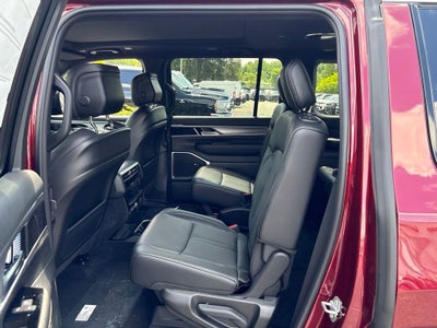 2026 Jeep Grand Wagoneer Base