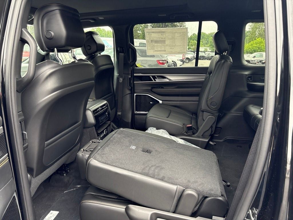 2026 Jeep Grand Wagoneer 85th Anniversary Edition