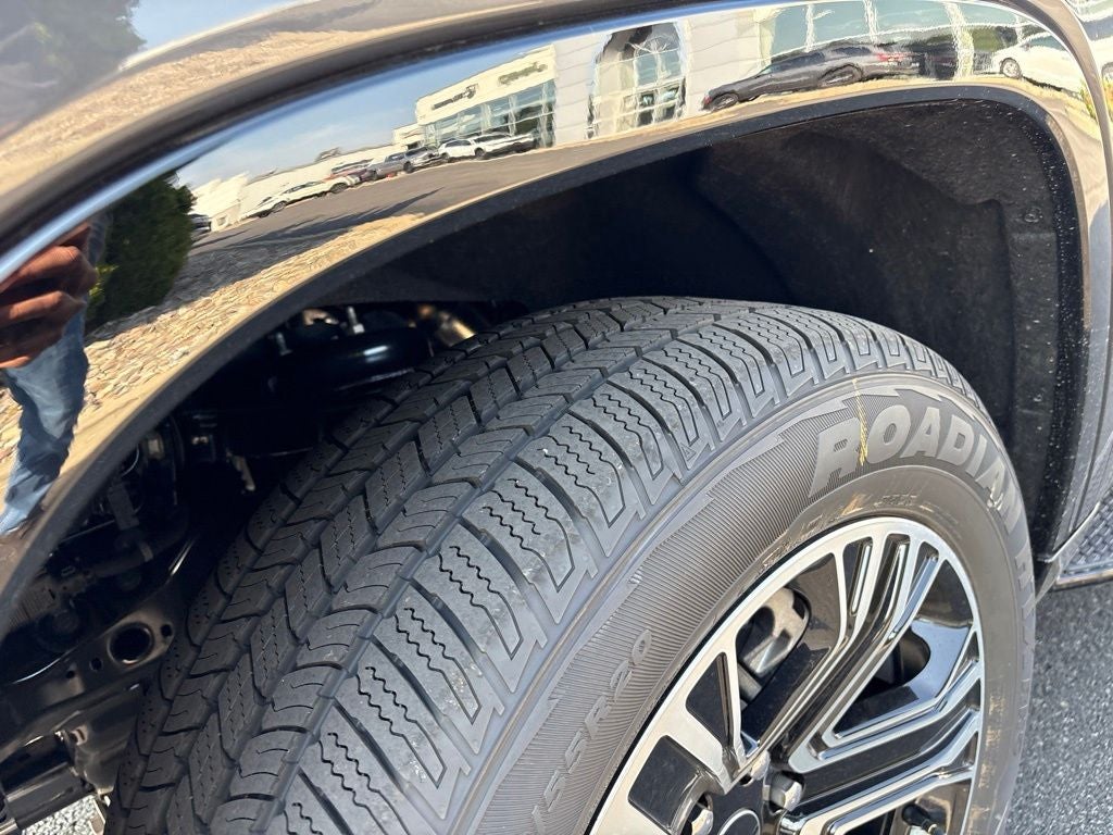 2026 Jeep Grand Wagoneer Base