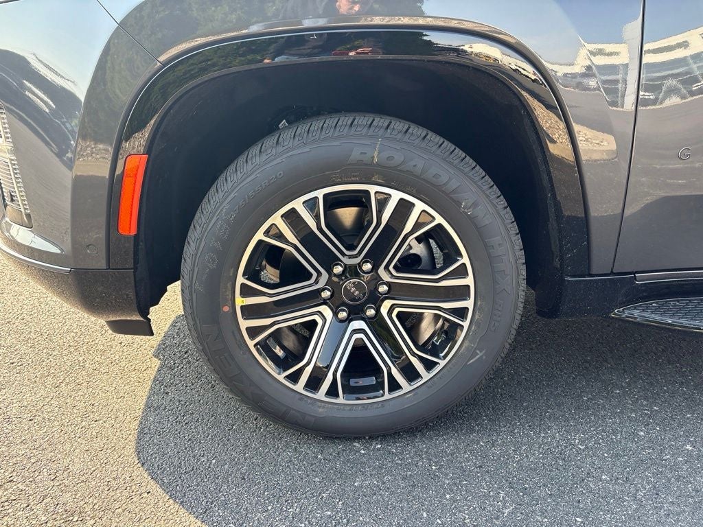 2026 Jeep Grand Wagoneer Base