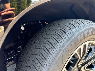 2026 Jeep Grand Wagoneer Base
