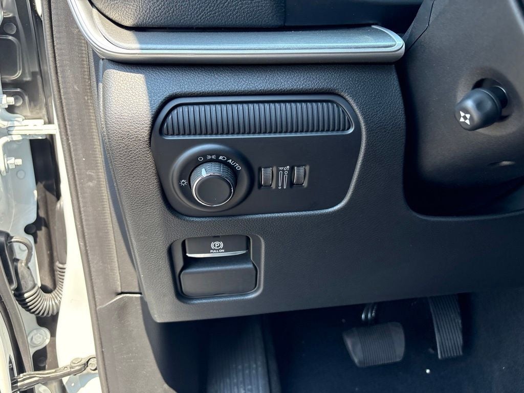 2026 Jeep Grand Wagoneer Base