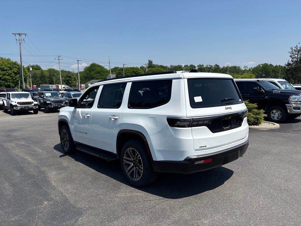 2026 Jeep Grand Wagoneer Base
