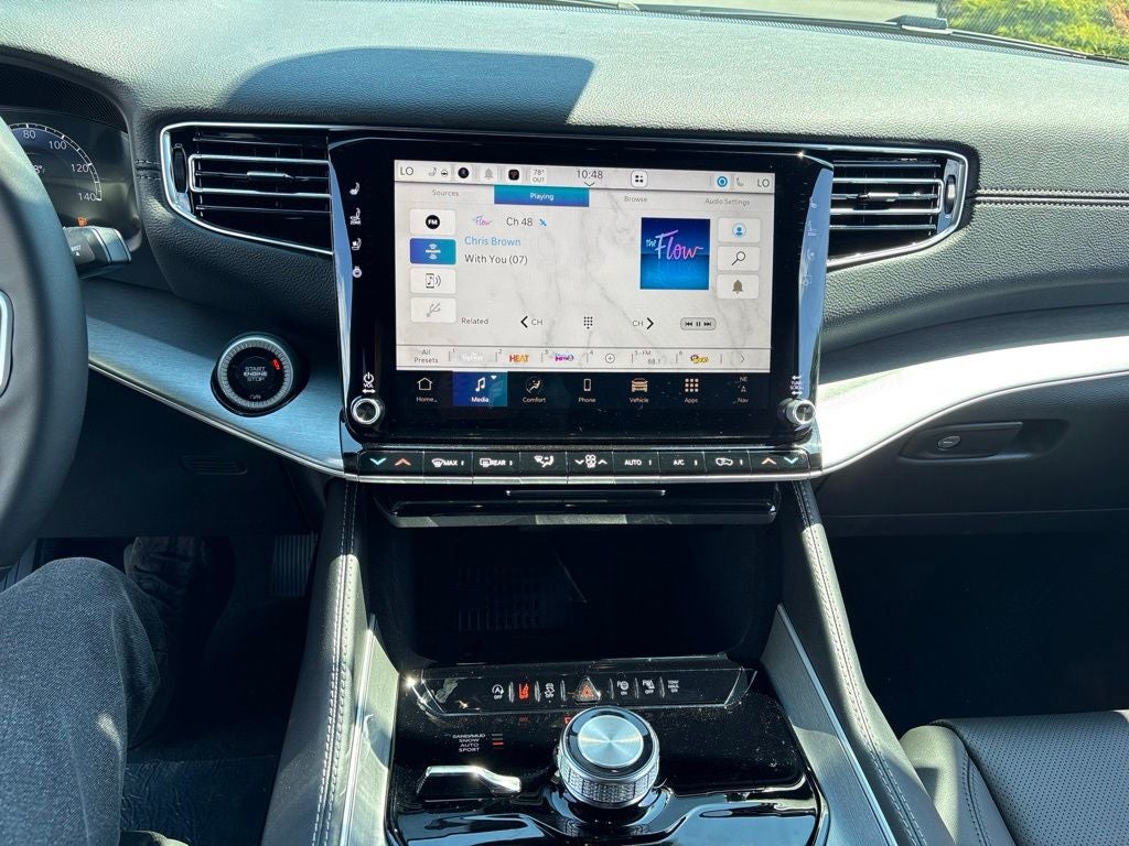 2026 Jeep Grand Wagoneer Base