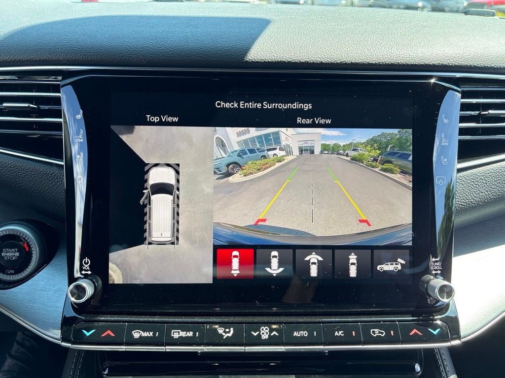 2026 Jeep Grand Wagoneer Base