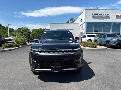 2026 Jeep Grand Wagoneer Base
