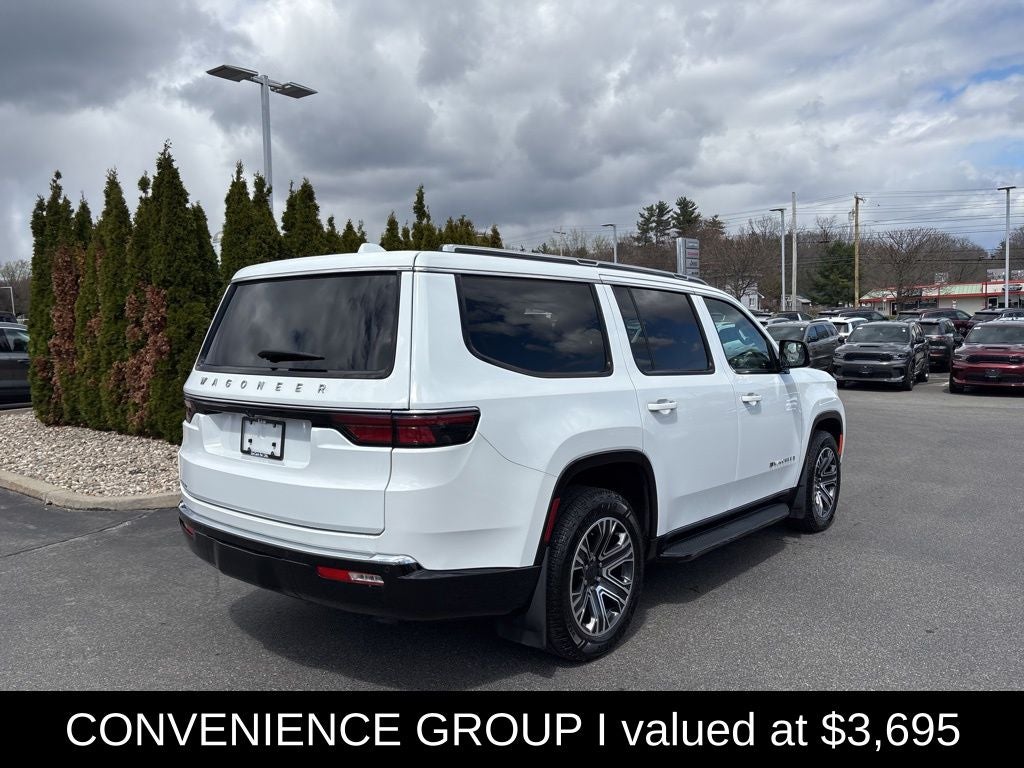 2023 Jeep Wagoneer Base