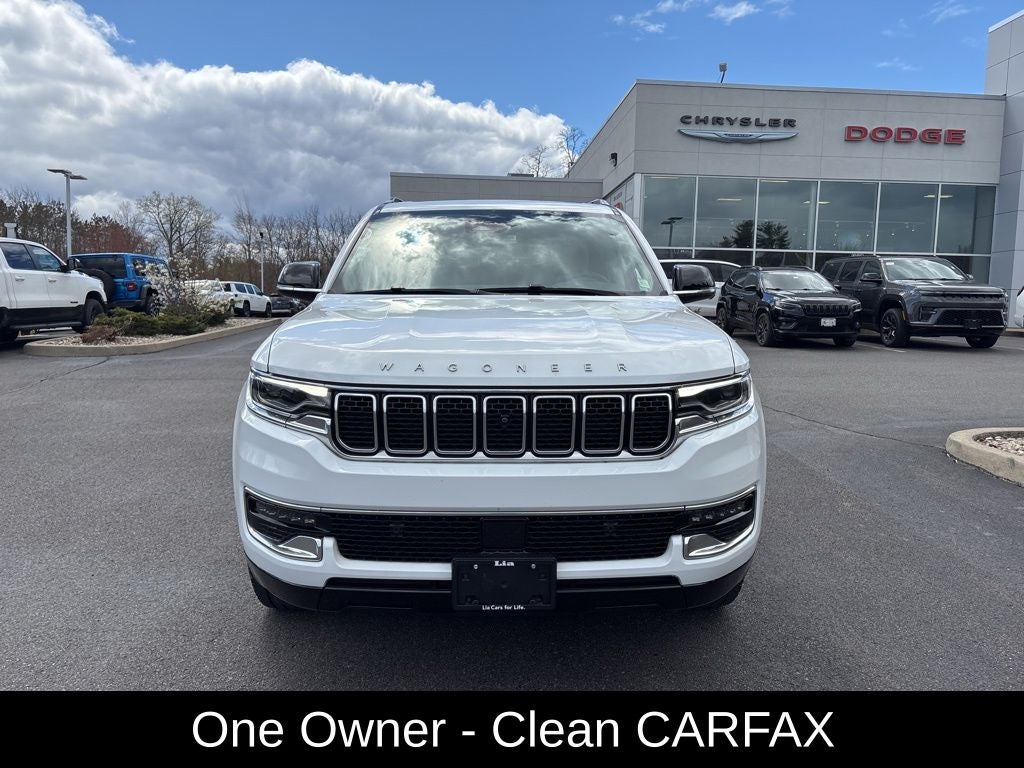 2023 Jeep Wagoneer Base