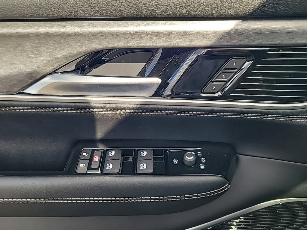 2026 Jeep Grand Wagoneer Limited Altitude