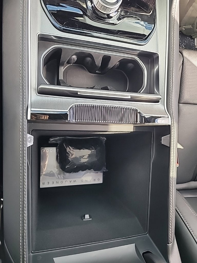 2026 Jeep Grand Wagoneer Limited Altitude
