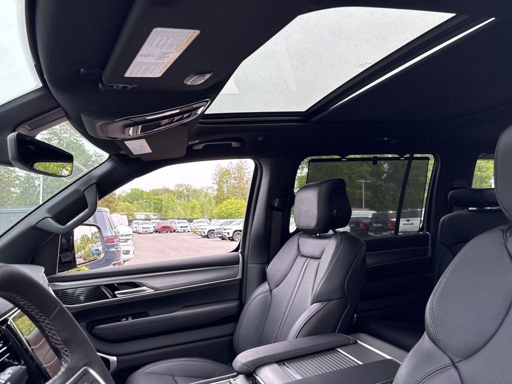 2026 Jeep Grand Wagoneer Limited Reserve