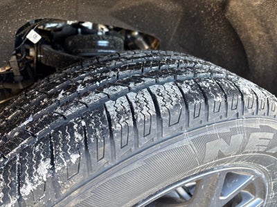 2026 Jeep Grand Wagoneer Base