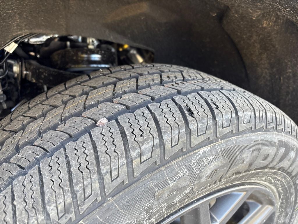 2026 Jeep Grand Wagoneer Base