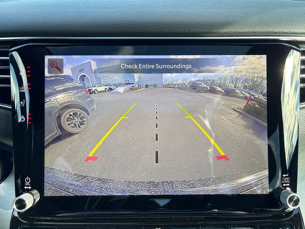 2026 Jeep Grand Wagoneer Base