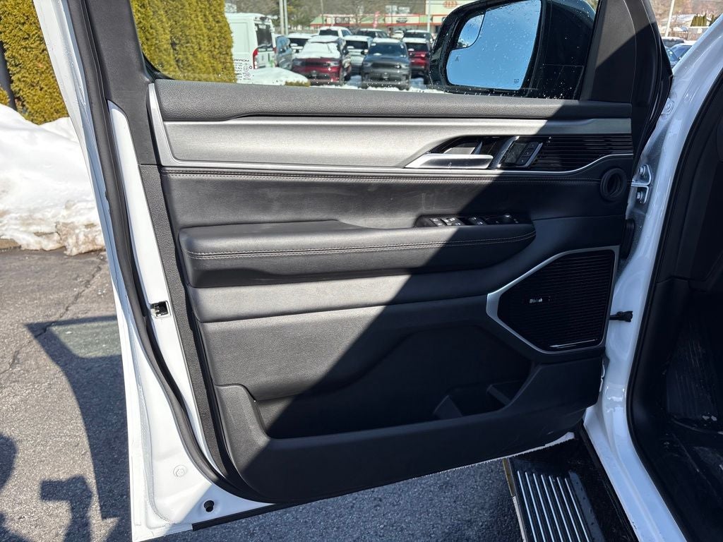 2026 Jeep Grand Wagoneer Limited