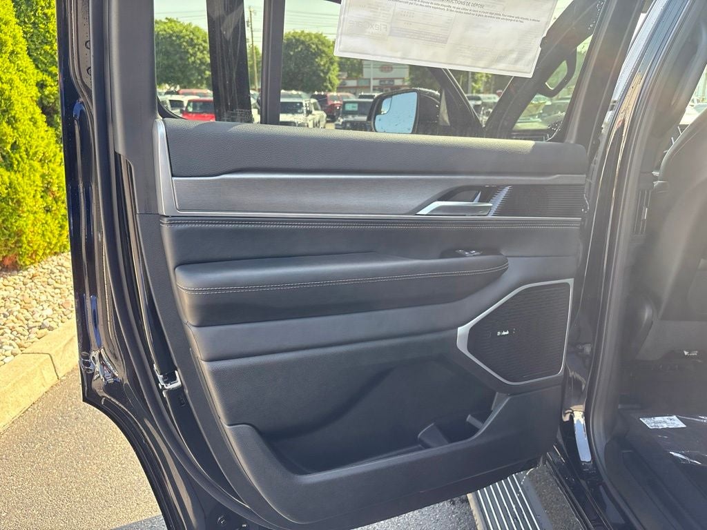 2026 Jeep Grand Wagoneer Limited Altitude