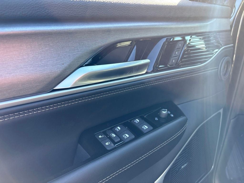 2026 Jeep Grand Wagoneer Limited Reserve