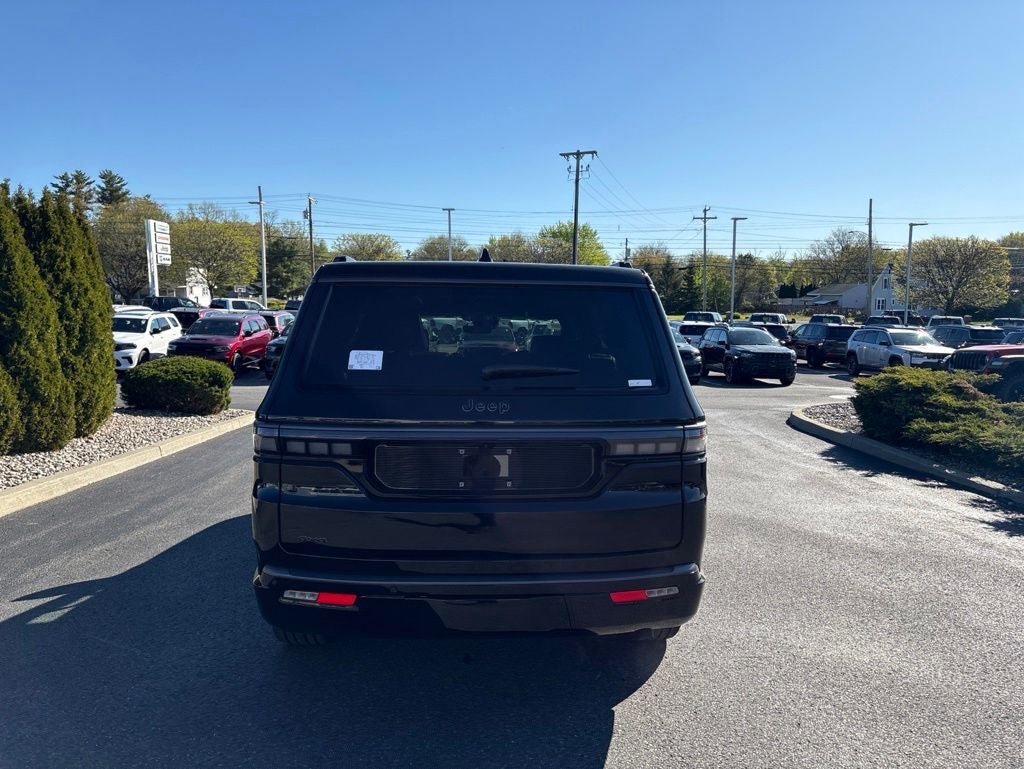 2026 Jeep Grand Wagoneer Limited Reserve