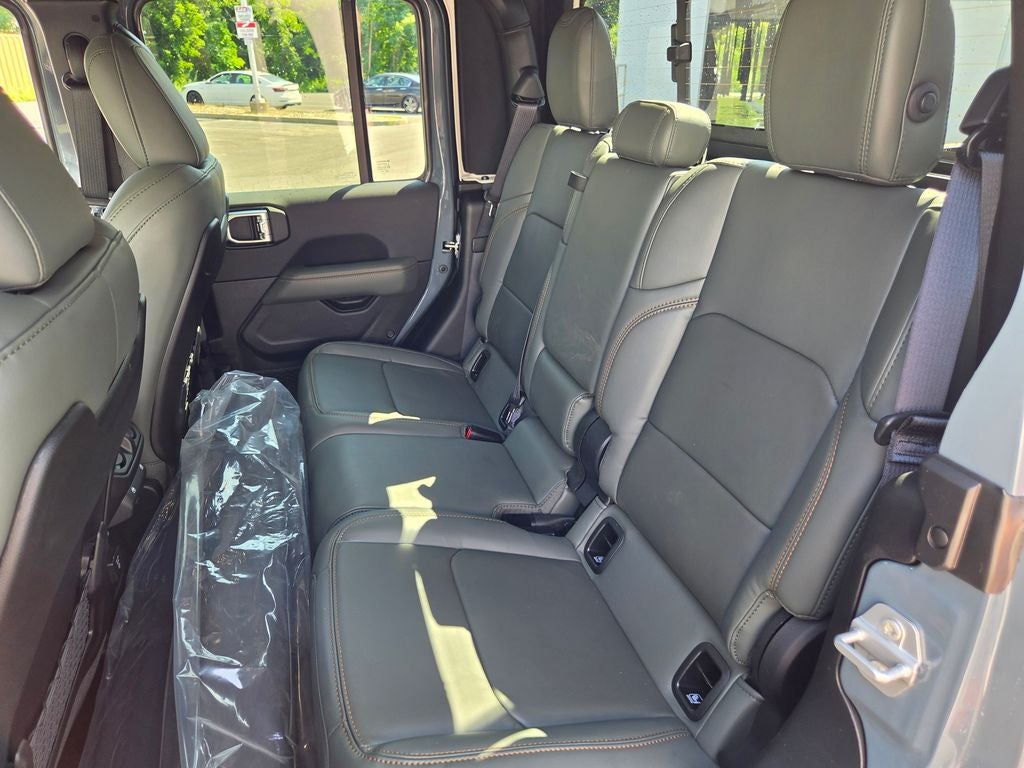 2026 Jeep Gladiator Mojave X
