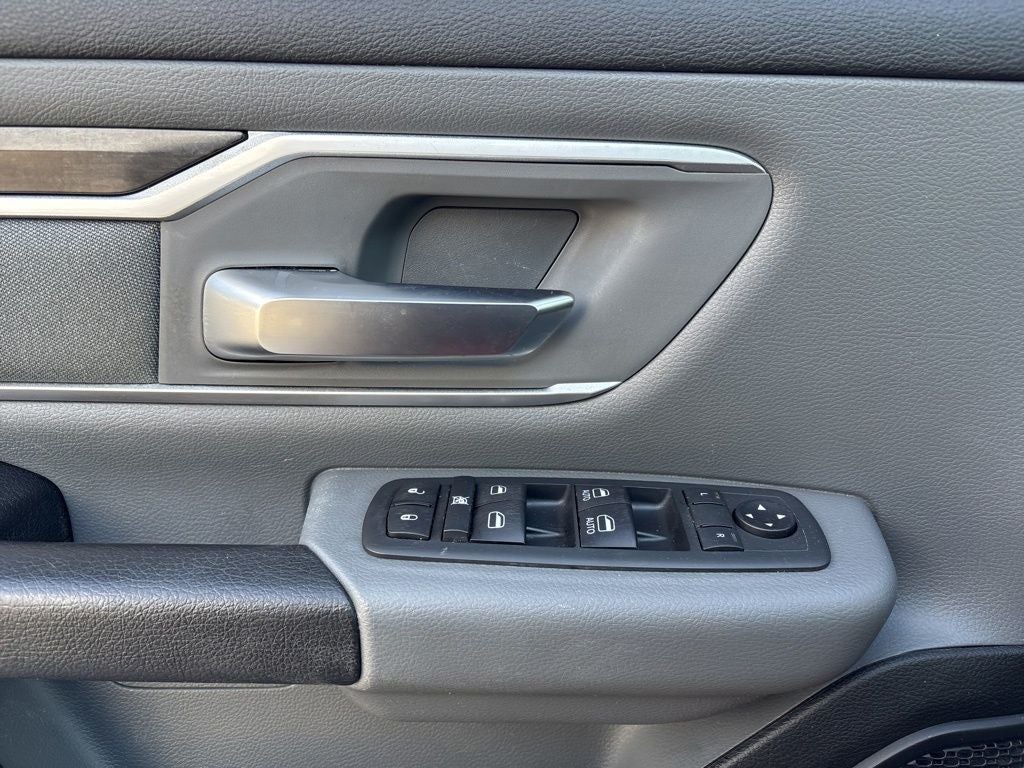 2020 RAM 1500 Big Horn/Lone Star 4D Crew Cab