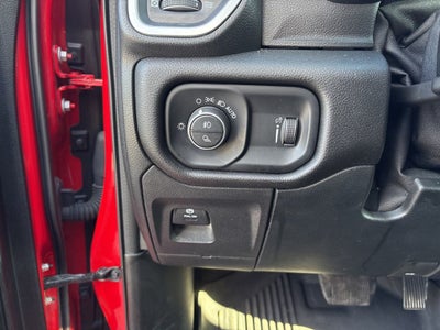 2020 RAM 1500 Big Horn/Lone Star 4D Crew Cab