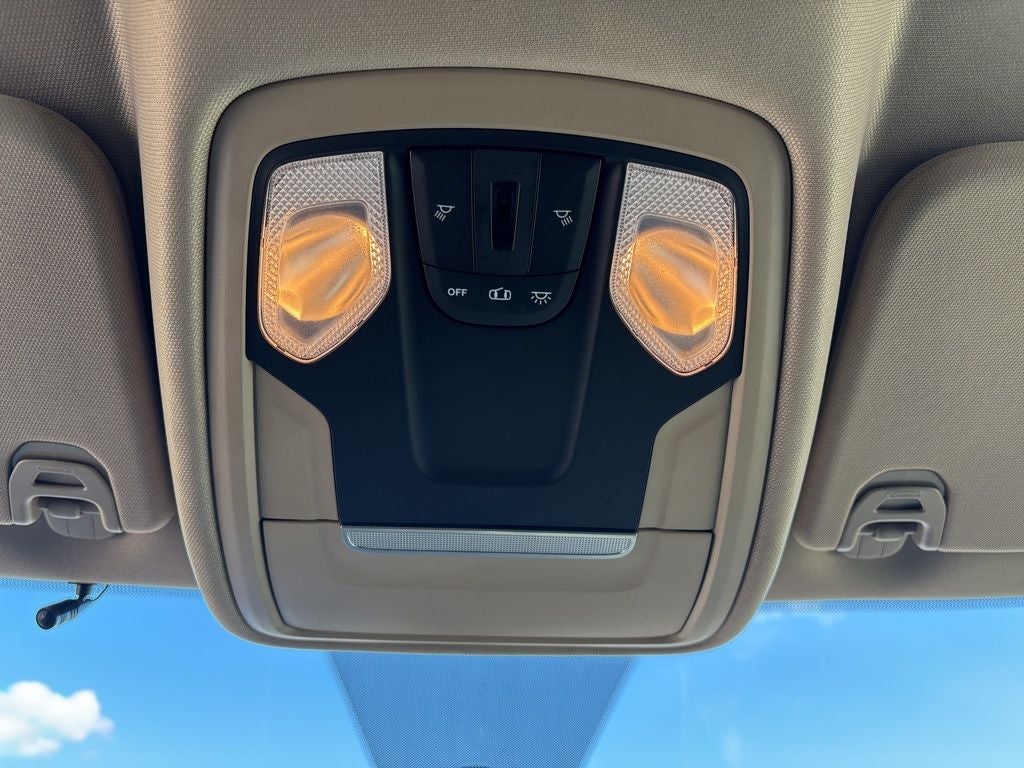 2020 RAM 1500 Big Horn/Lone Star 4D Crew Cab