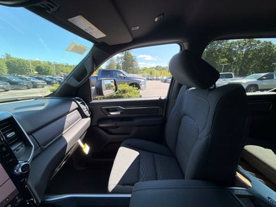2027 RAM 1500 Big Horn/Lone Star 4D Crew Cab
