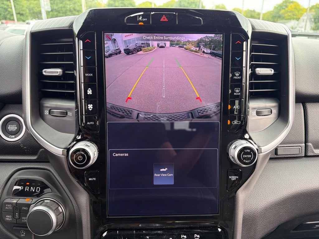 2027 RAM 1500 Big Horn/Lone Star 4D Crew Cab