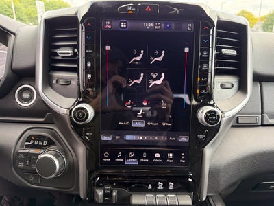 2027 RAM 1500 Big Horn/Lone Star 4D Crew Cab