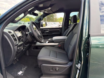 2027 RAM 1500 Big Horn/Lone Star 4D Crew Cab