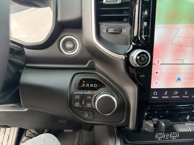 2027 RAM 1500 Big Horn/Lone Star 4D Crew Cab