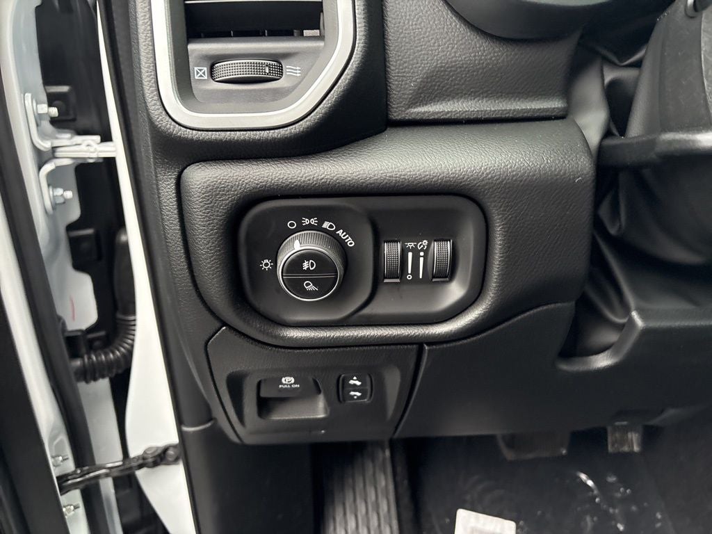 2026 RAM 1500 Big Horn/Lone Star 4D Crew Cab