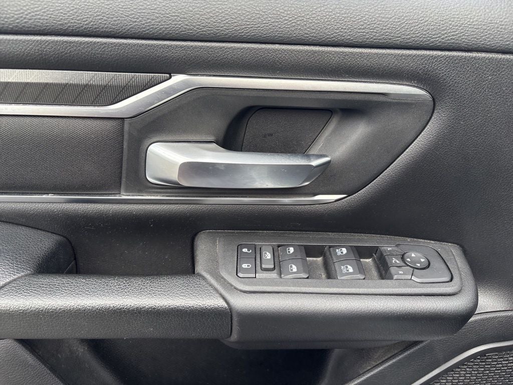 2025 RAM 1500 Big Horn/Lone Star 4D Crew Cab